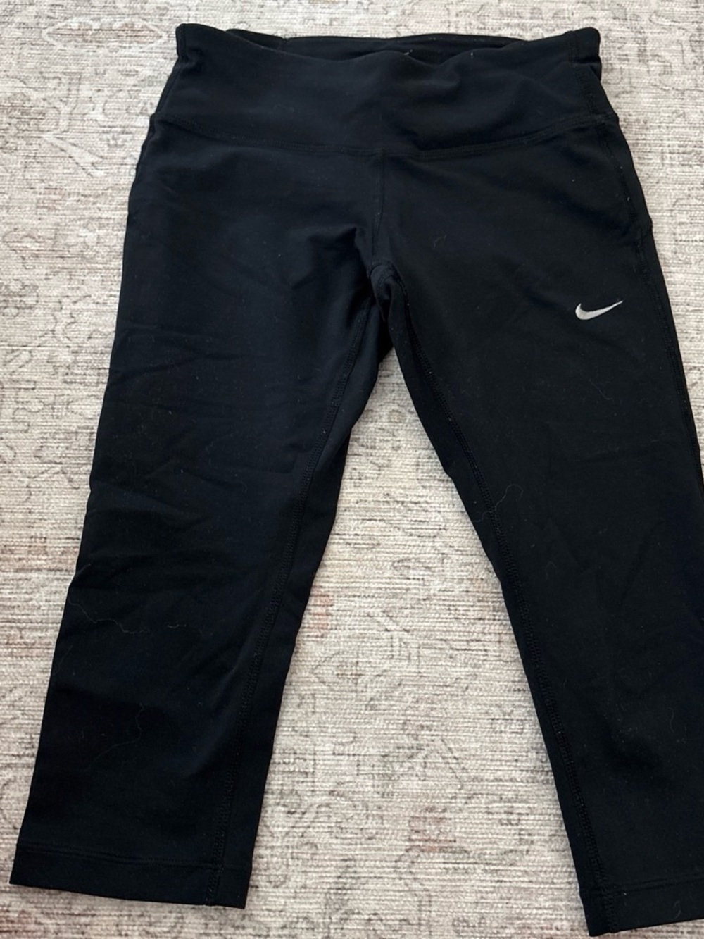 Nike Black Performance Capri Leggings Size XS